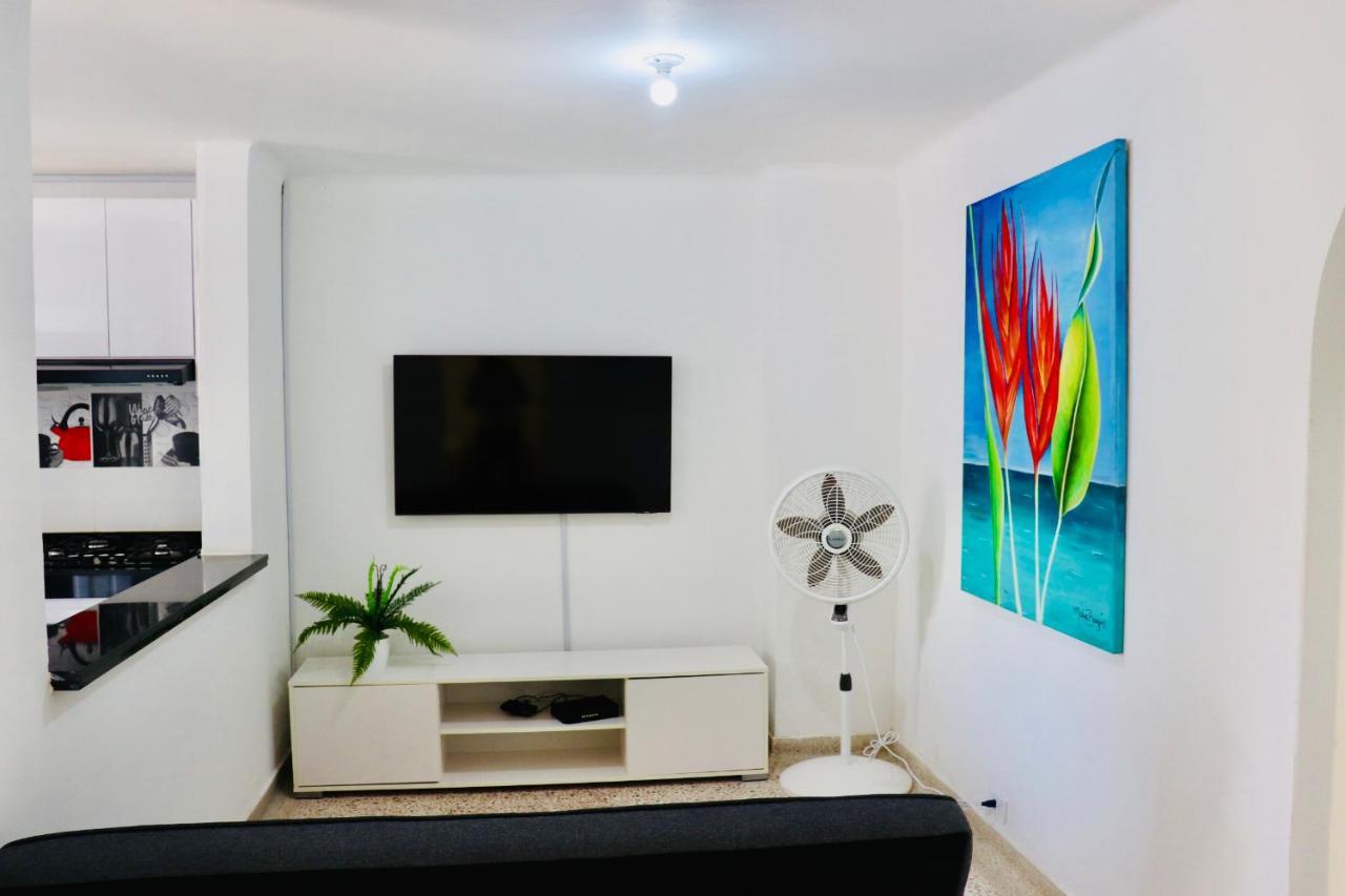 Alojamiento Río Puerta de Oro: Riverside Comfort with Hot Showers Barranquilla  Exterior photo